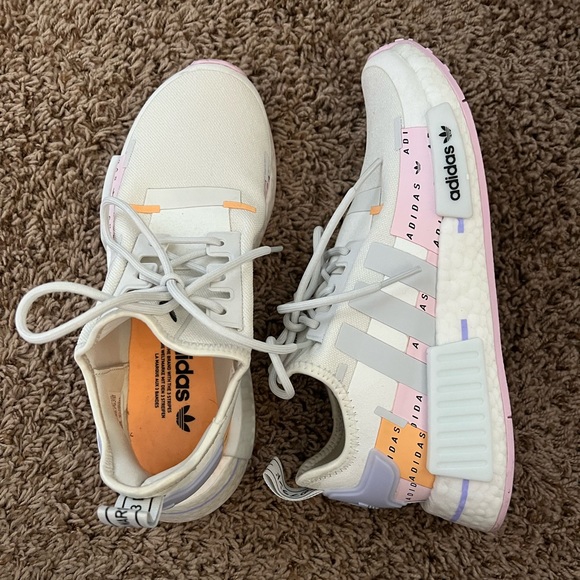 Adidas NMD - Picture 1 of 3